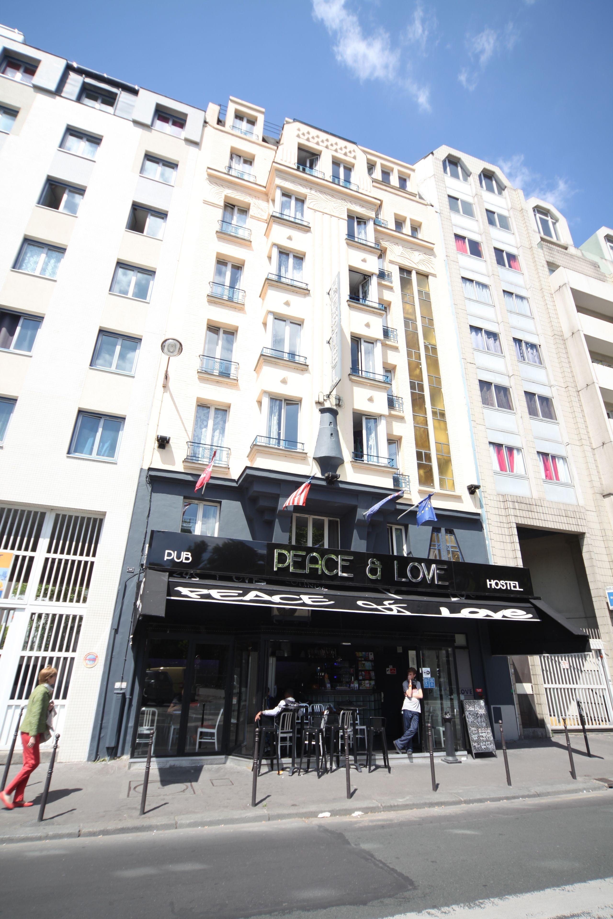Hostel Peace & *