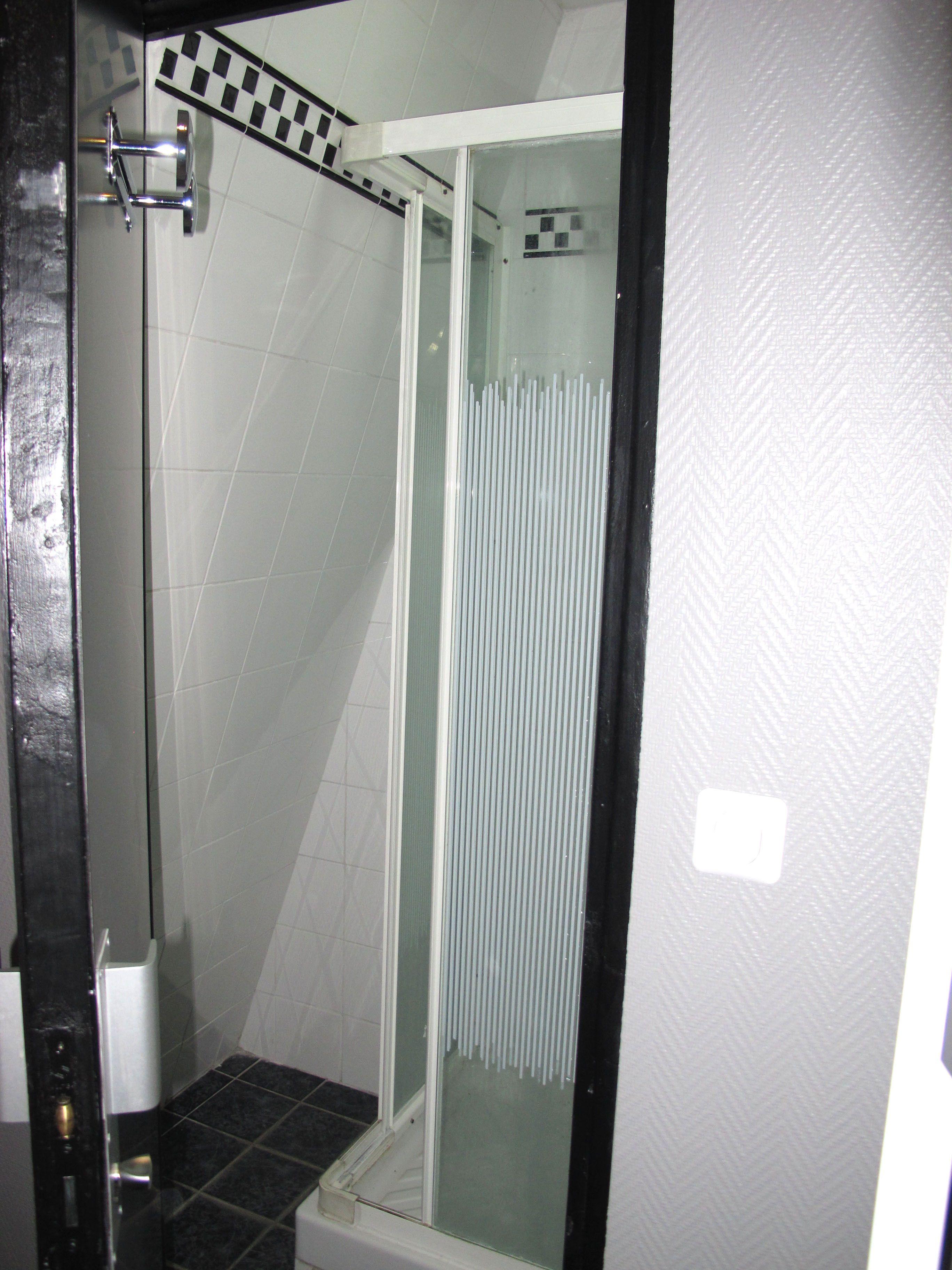 Peace & Hostel Paris